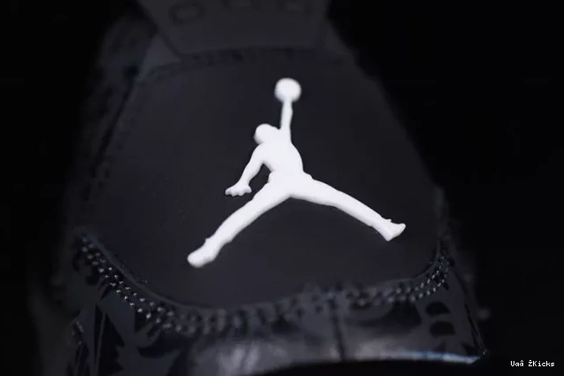 4 Laser Gum 539 Black Jordan SE Flexible Air CI1184-001 0905